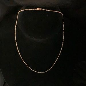 Amway Artistry Chantilly neck chain med weight